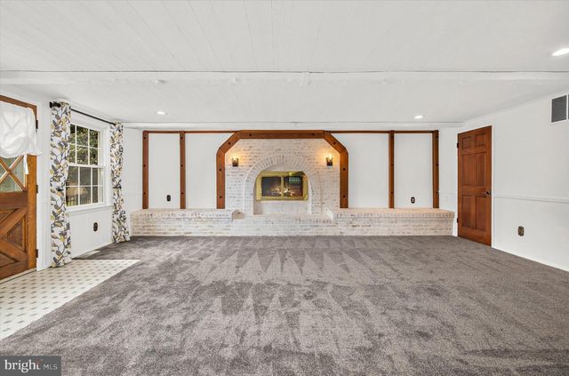 1689 TWICKENHAM RD, Pasadena, MD 21122