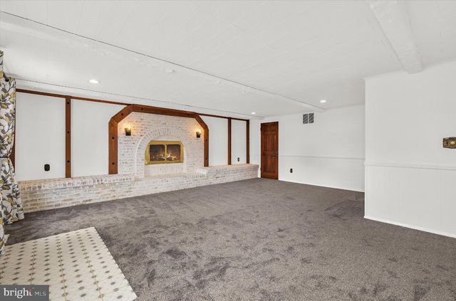 1689 TWICKENHAM RD, Pasadena, MD 21122