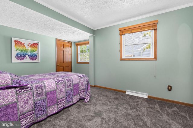 1689 TWICKENHAM RD, Pasadena, MD 21122