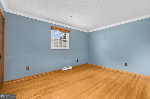 1689 TWICKENHAM RD, Pasadena, MD 21122