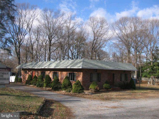 1689 TWICKENHAM RD, Pasadena, MD 21122