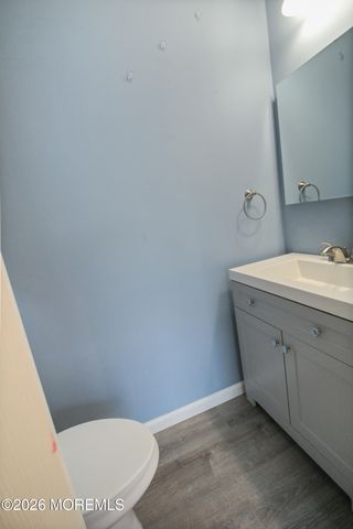 301 Middlesex Street, Toms River, NJ 08757