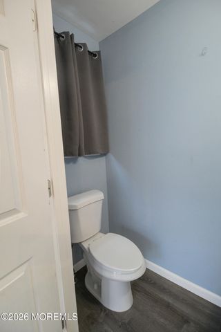 301 Middlesex Street, Toms River, NJ 08757