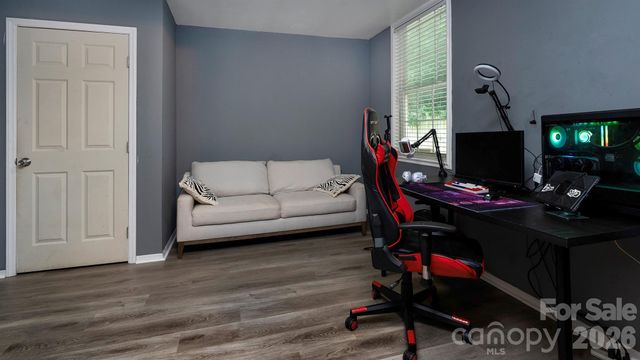4900 Carriage Drive Circle, Charlotte, NC 28205