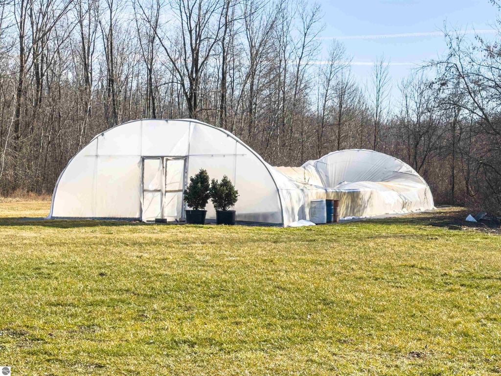 Image 24 of property listing at 5612 E Remus Road, Mt Pleasant, MI 48858