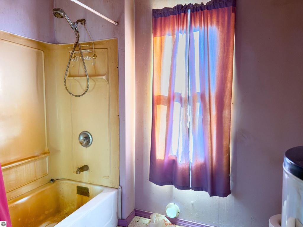 Image 41 of property listing at 5612 E Remus Road, Mt Pleasant, MI 48858