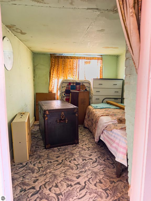 Image 43 of property listing at 5612 E Remus Road, Mt Pleasant, MI 48858