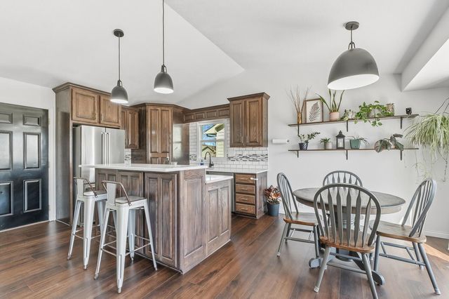 2010 N Woodchuck St, Wichita, KS 67212