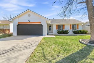 2010 N Woodchuck St, Wichita, KS 67212