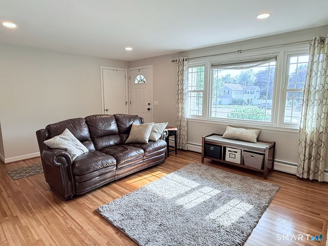 166 Stevens Lane, Glastonbury, CT 06033