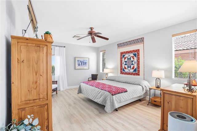 68 Alerion Street, Las Vegas, NV 89138