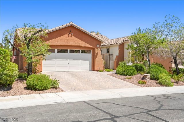 68 Alerion Street, Las Vegas, NV 89138