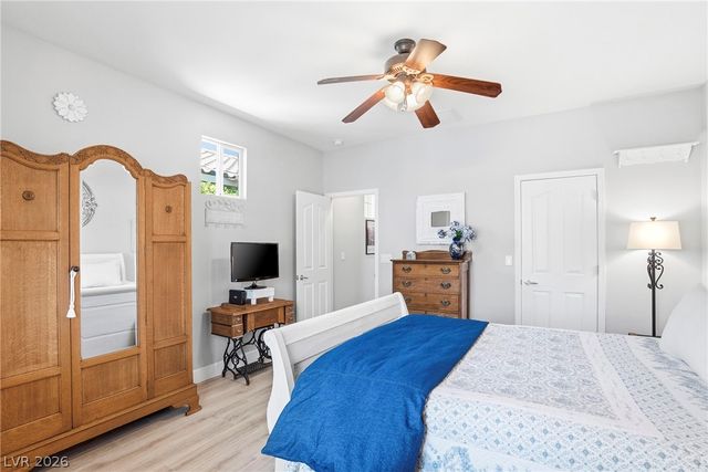 68 Alerion Street, Las Vegas, NV 89138