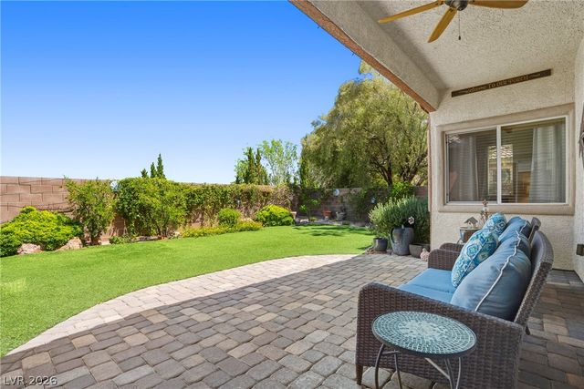 68 Alerion Street, Las Vegas, NV 89138