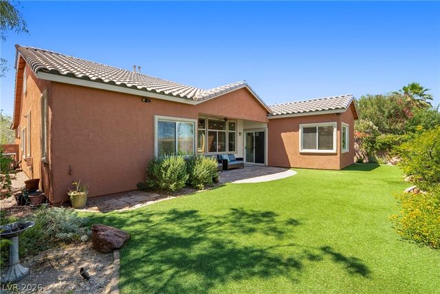 68 Alerion Street, Las Vegas, NV 89138