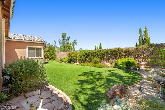 68 Alerion Street, Las Vegas, NV 89138