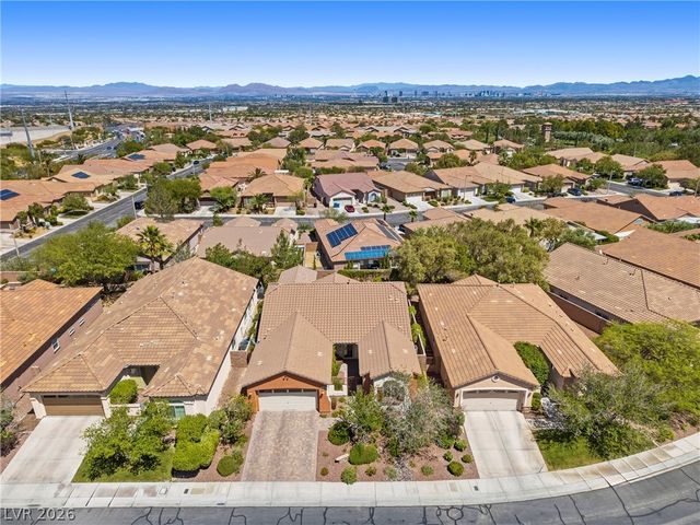 68 Alerion Street, Las Vegas, NV 89138