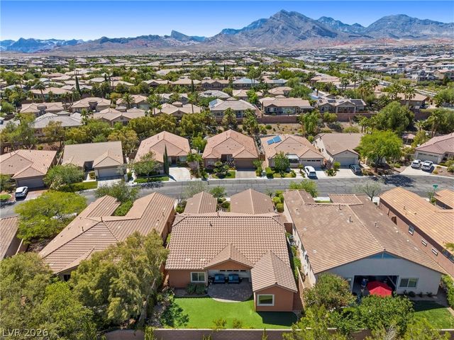 68 Alerion Street, Las Vegas, NV 89138