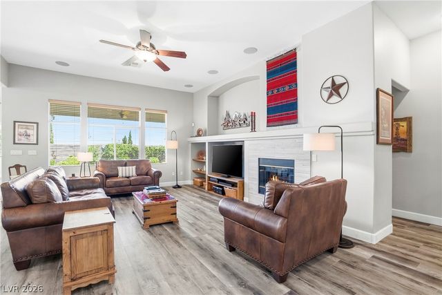 68 Alerion Street, Las Vegas, NV 89138