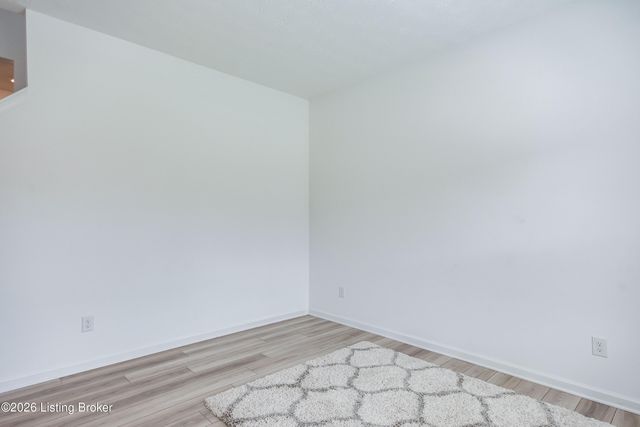 17010 Meander Way, Louisville, KY 40245