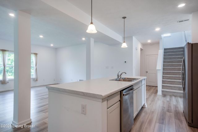 17010 Meander Way, Louisville, KY 40245