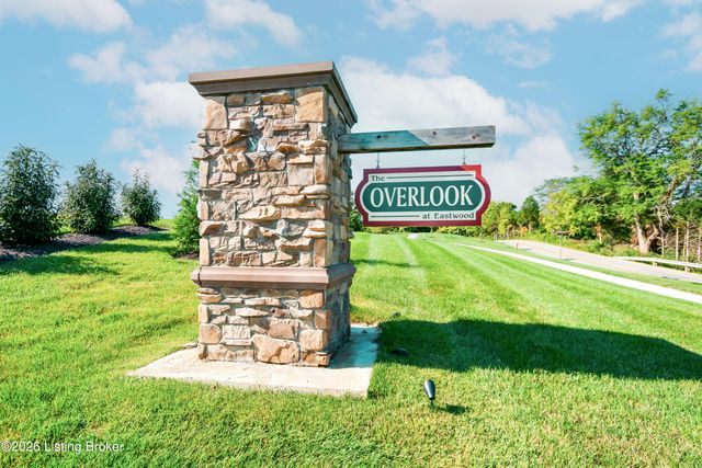 17010 Meander Way, Louisville, KY 40245