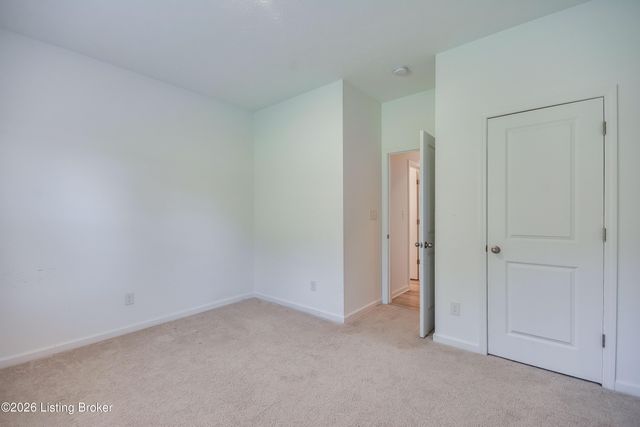 17010 Meander Way, Louisville, KY 40245