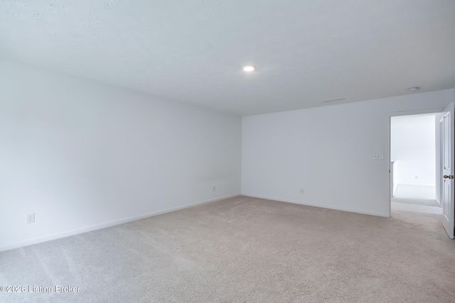 17010 Meander Way, Louisville, KY 40245