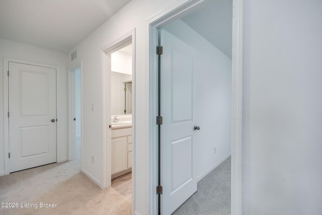 17010 Meander Way, Louisville, KY 40245
