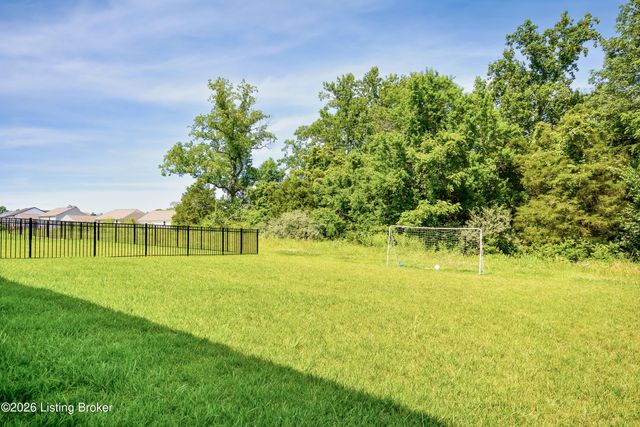 17010 Meander Way, Louisville, KY 40245