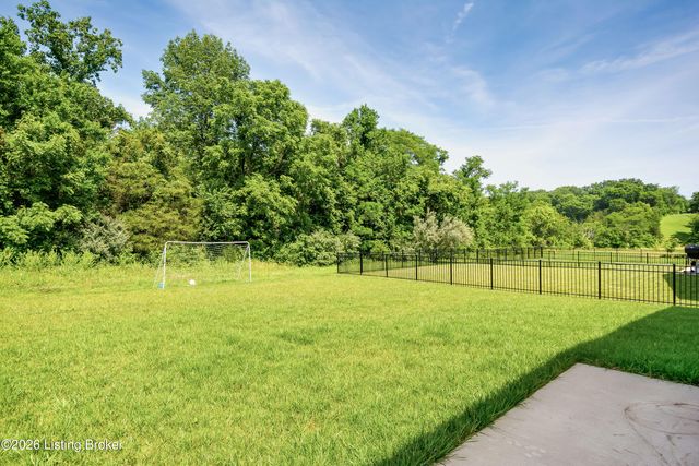 17010 Meander Way, Louisville, KY 40245