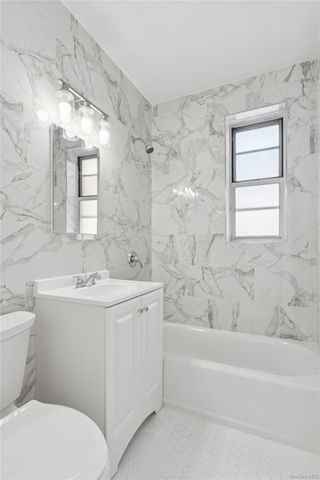 3701 Henry Hudson Parkway 3B, Bronx, NY 10463