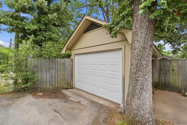 5024 Woodlawn, Little Rock, AR 72205