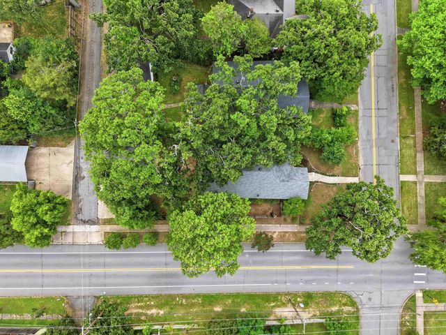 5024 Woodlawn, Little Rock, AR 72205