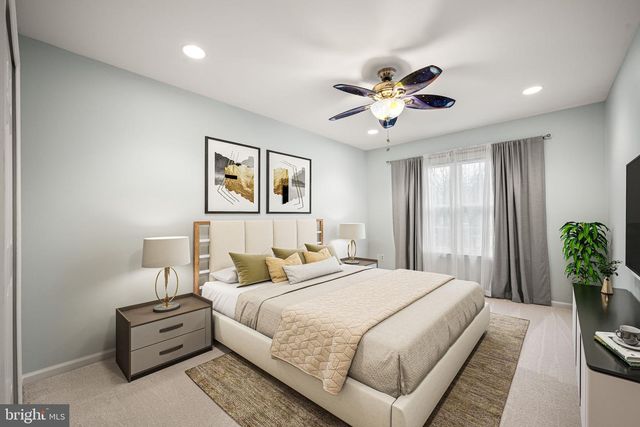 274 STANTON CT, Glen Mills, PA 19342