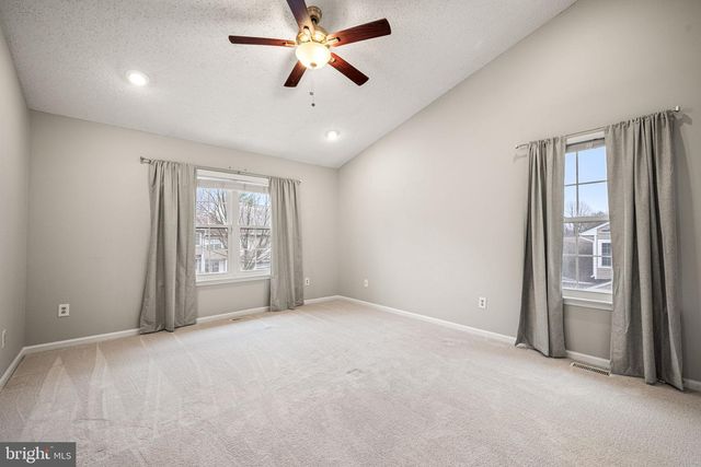 274 STANTON CT, Glen Mills, PA 19342