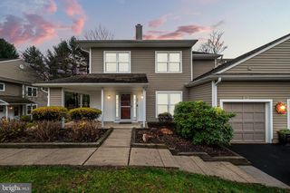 274 STANTON CT, Glen Mills, PA 19342