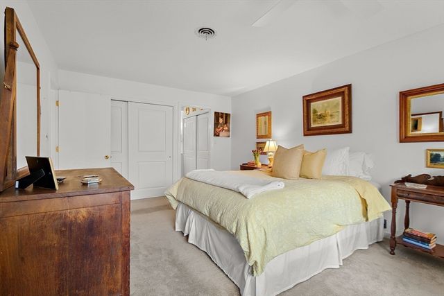 1210 Greendale Ave 340, Needham, MA 02492