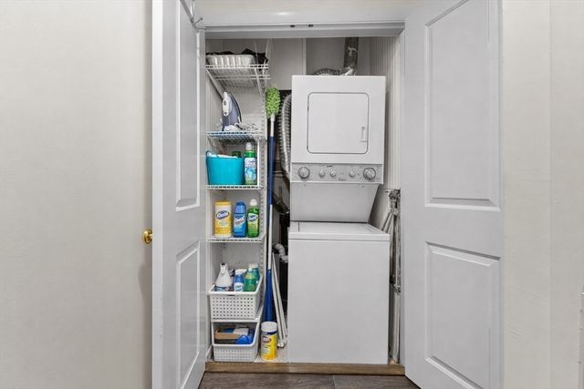 1210 Greendale Ave 340, Needham, MA 02492