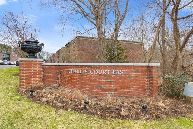 1210 Greendale Ave 340, Needham, MA 02492