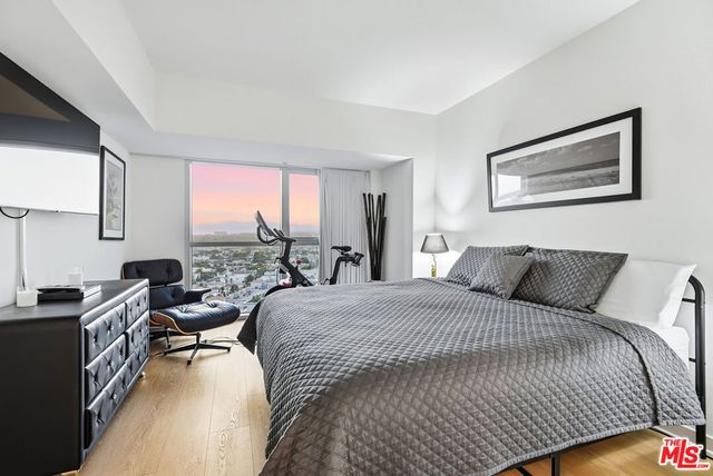 13700 Marina Pointe Drive 1510, Marina Del Rey, CA 90292