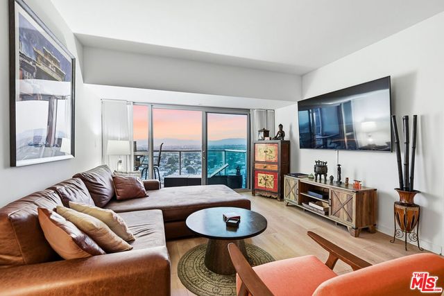 13700 Marina Pointe Drive 1510, Marina Del Rey, CA 90292