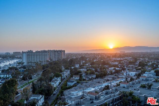 13700 Marina Pointe Drive 1510, Marina Del Rey, CA 90292