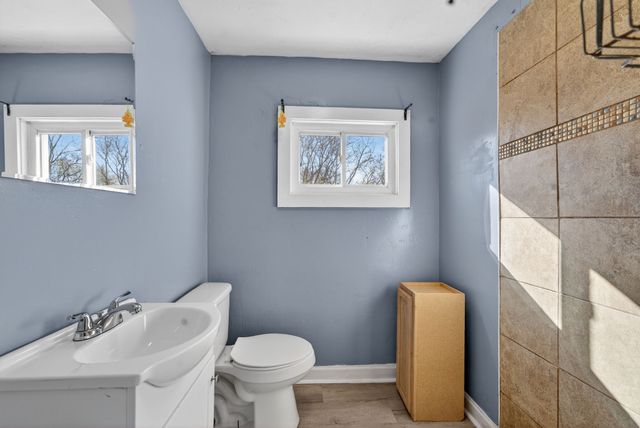 8294 Lawrenceburg Hwy, Mount Pleasant, TN 38474