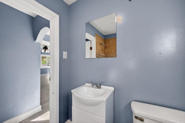 8294 Lawrenceburg Hwy, Mount Pleasant, TN 38474