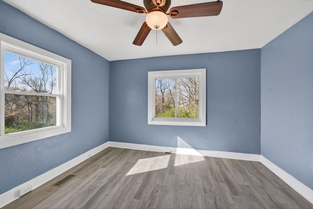 8294 Lawrenceburg Hwy, Mount Pleasant, TN 38474