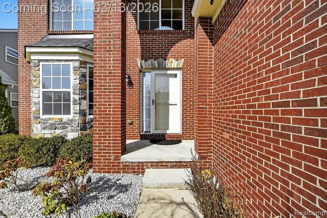 4153 Ash Tree Lane, Howell, MI 48843