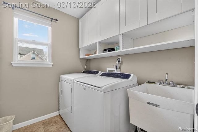 4153 Ash Tree Lane, Howell, MI 48843