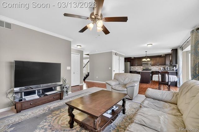 4153 Ash Tree Lane, Howell, MI 48843