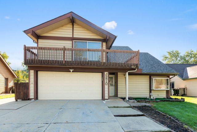 5810 Easton Court, Hanover Park, IL 60133